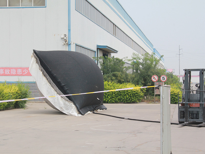 ���ܰ�ʵ����